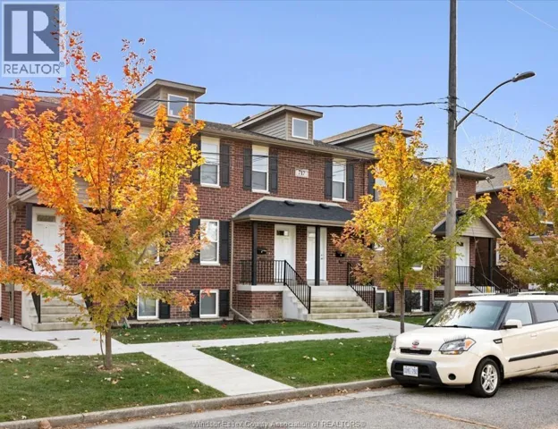 717 St. Antoine Unit# 3, Windsor, Ontario N9C3H5