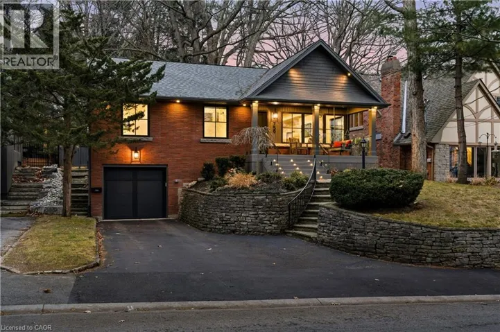 759 SHADELAND Avenue, Burlington, Ontario L7T2M2