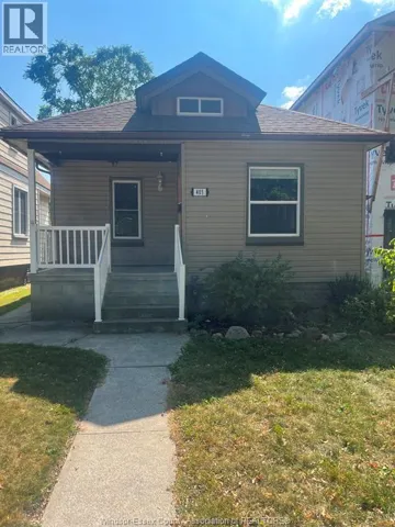 403 CLINTON, Windsor, Ontario N8X1A7