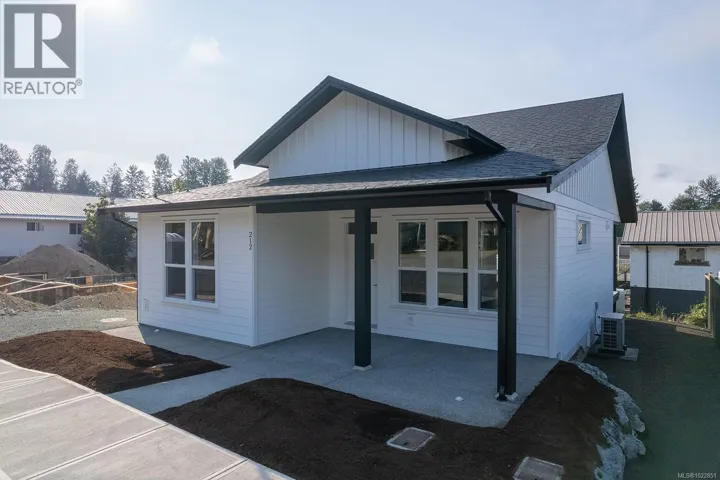 212 Oak Lane, Lake Cowichan, British Columbia V0R2G0