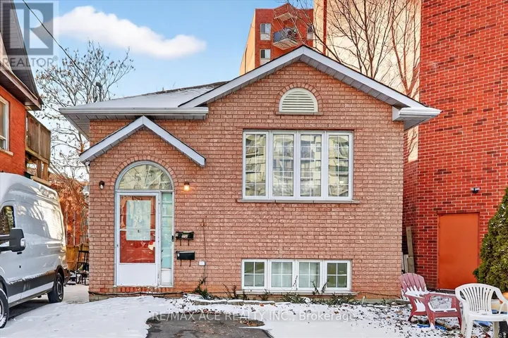 150 CENTRE STREET S, Oshawa (Central), Ontario L1H4A4