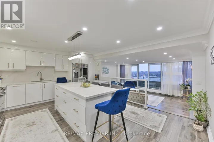 905 - 1 FOUR WINDS DRIVE, Toronto (York University Heights), Ontario M3J2T1