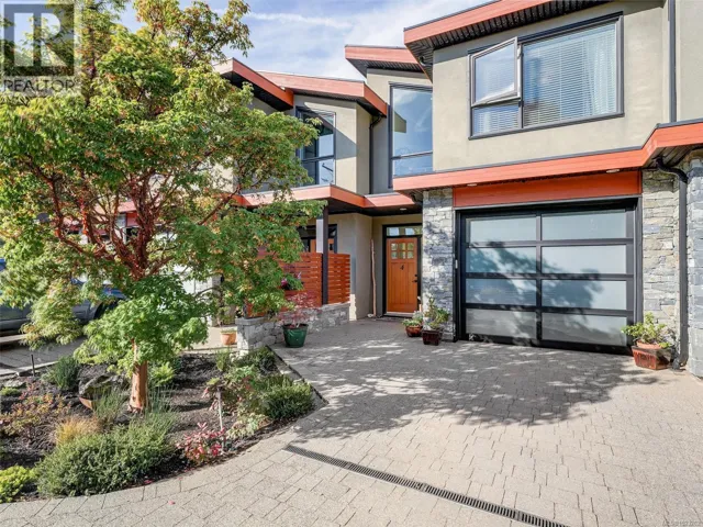 4 2350 Henry Ave, Sidney, British Columbia V8L2B5