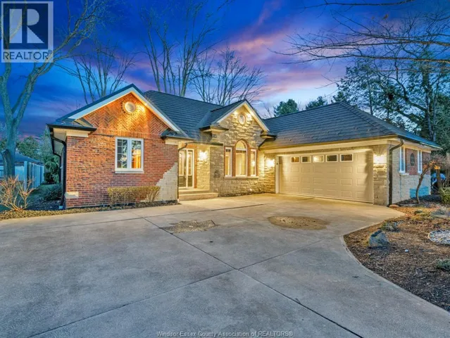 106 Patillo, Lakeshore, Ontario N8N4X9