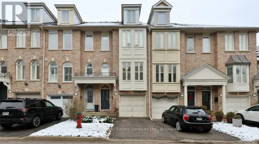 6 - 38 MENDOTA ROAD, Toronto (Stonegate-Queensway), Ontario M8Y1E8