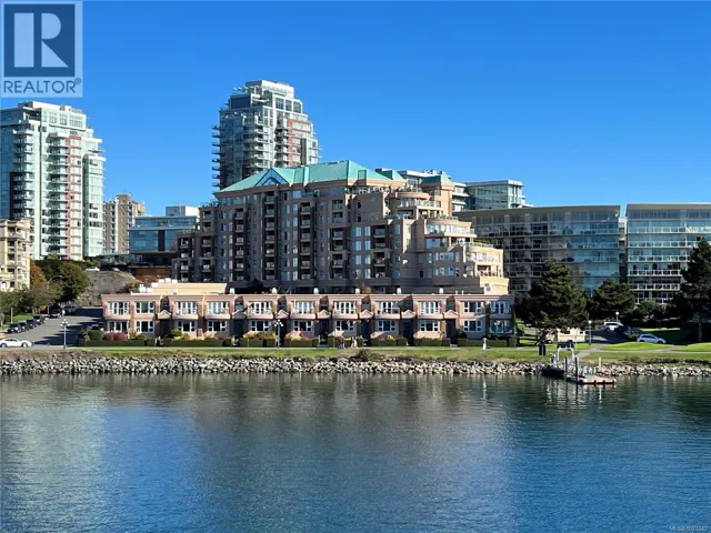 123 75 Songhees Rd, Victoria, British Columbia V9A7M5
