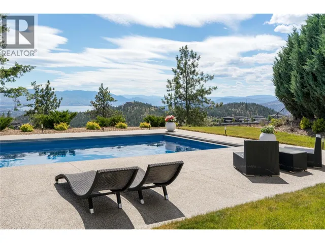 172 Skyland Drive, Kelowna, British Columbia V1V3A1