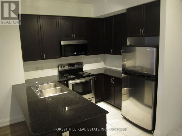 402 - 83 WOODBRIDGE AVENUE, Vaughan (West Woodbridge), Ontario L4L2S6