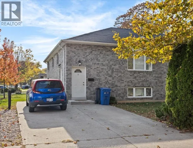 675 CHIPPAWA Unit# 1, Windsor, Ontario N9C0A6