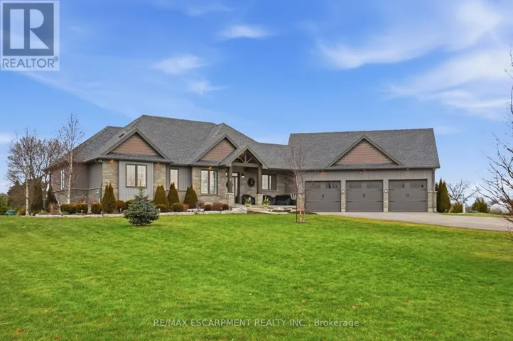 6 MACNEIL COURT, Brant (Brantford Twp), Ontario N3S0G3