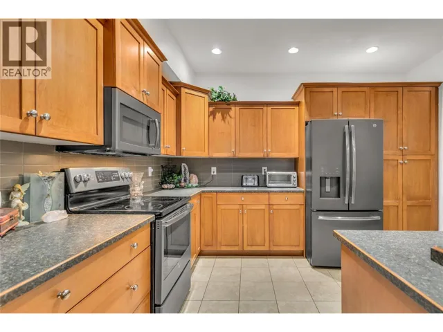 1961 Durnin Road Unit# 104, Kelowna, British Columbia V1X7Z6
