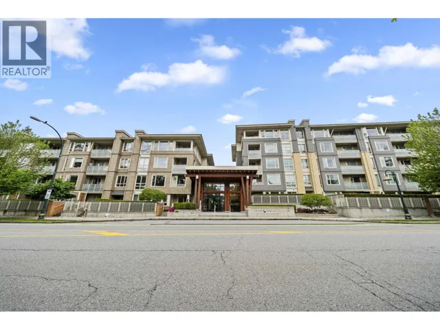 101 2665 MOUNTAIN HIGHWAY, North Vancouver, British Columbia V7J0A8