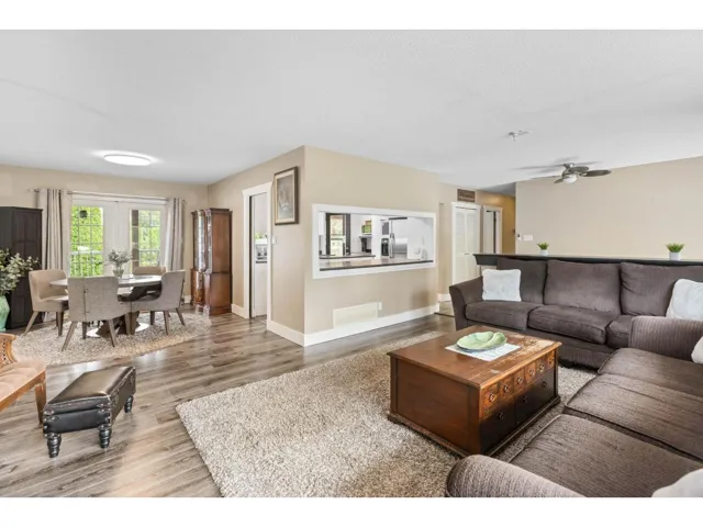 19691 49 AVENUE, Langley, British Columbia V3A3R2