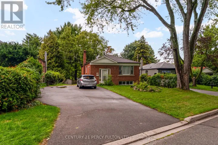UPPER - 62 DALE AVENUE, Toronto (Guildwood), Ontario M1J3J5