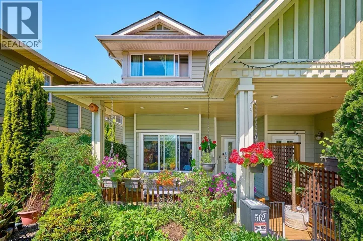562 W KEITH ROAD, North Vancouver, British Columbia V7M1M4