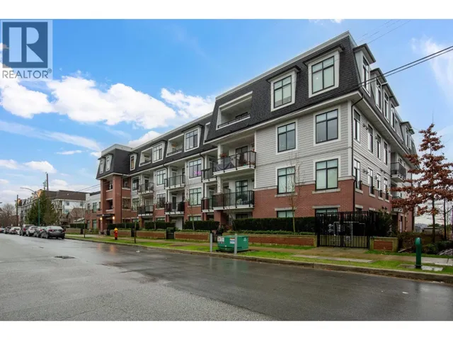 211 808 GAUTHIER AVENUE, Coquitlam, British Columbia V3K0H1