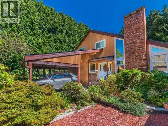 6710 RADISSON STREET, Vancouver, British Columbia V5S3W9