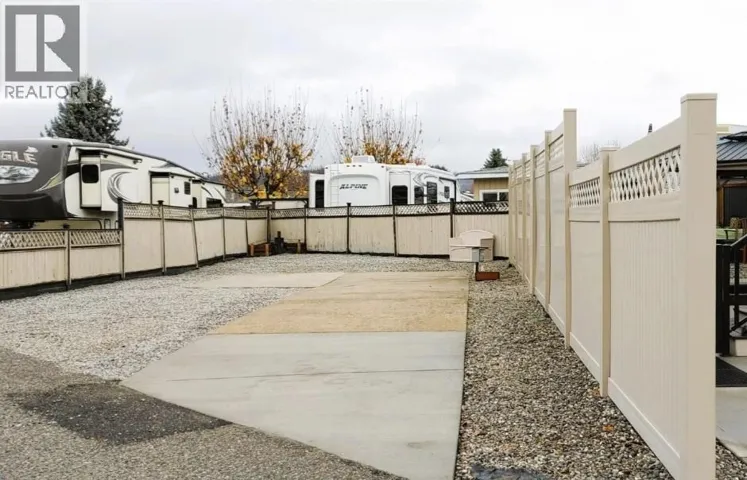 415 Commonwealth Road Unit# 114, Kelowna, British Columbia V4V1P4