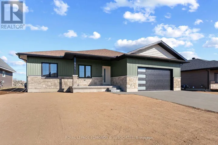 22 BAMAGILLIA STREET, Whitewater Region, Ontario K0J1K0
