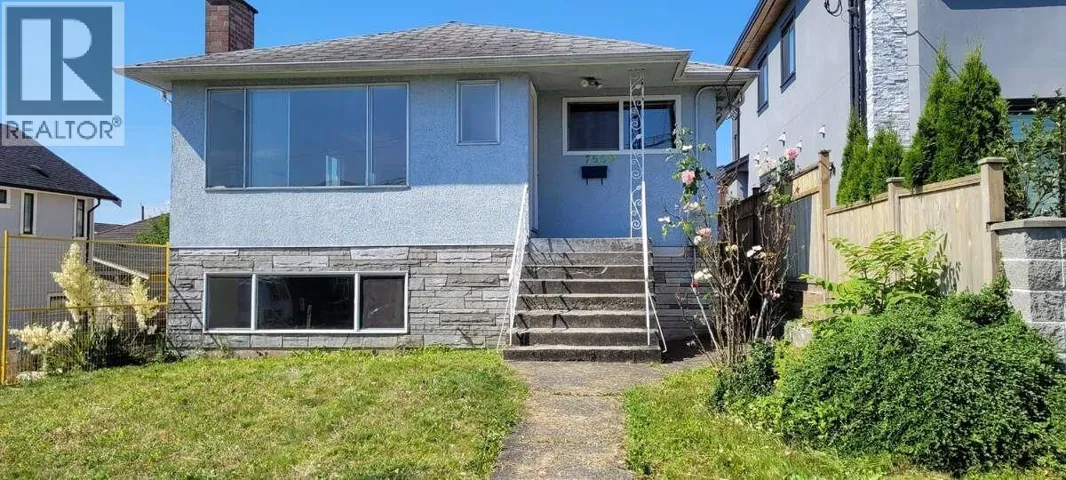 7669 BURGESS STREET, Burnaby, British Columbia V3N3J1