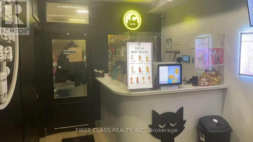 201 DUNDAS STREET W, Toronto (Bay Street Corridor), Ontario M5G1C8