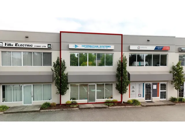 4 5492 PRODUCTION BOULEVARD, Surrey, British Columbia V3S8P5