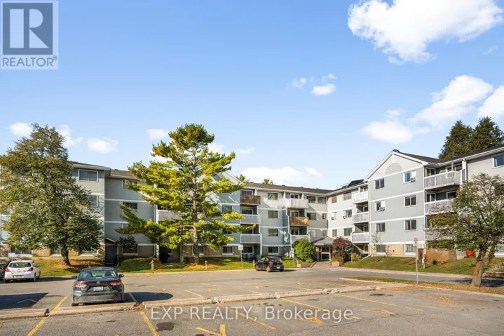 209 - 214 VIEWMOUNT DRIVE, Ottawa, Ontario K2E7X3