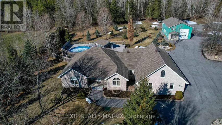 2573 MITCHELL STREET, Ottawa, Ontario K0A2P0