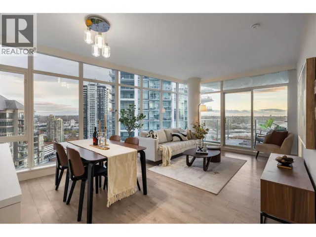 2402 1788 GILMORE AVENUE, Burnaby, British Columbia V5C0L5