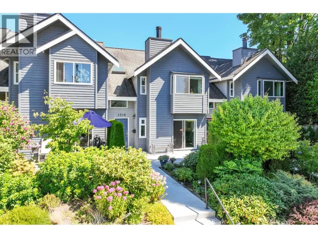 1518 MAHON AVENUE, North Vancouver, British Columbia V7M2S5