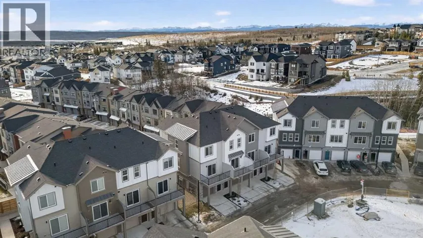 140, 2231 81st Street SW, Calgary, Alberta T3H3V8