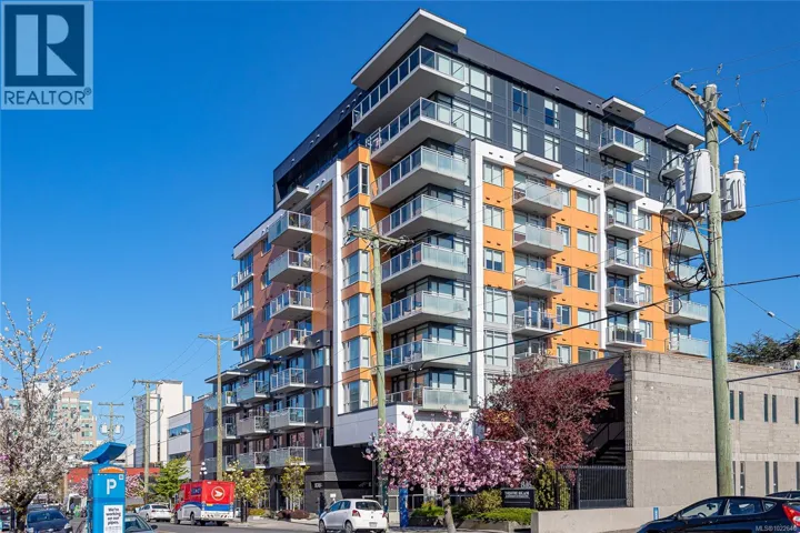 807 838 Broughton St, Victoria, British Columbia V8W1E4
