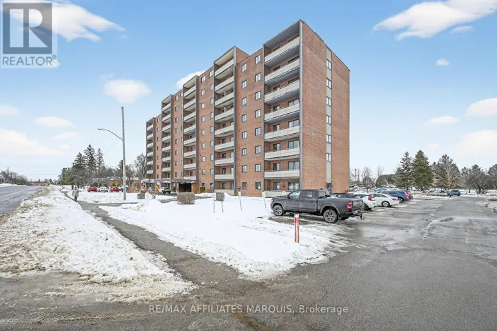 204 - 41 SUNSET BOULEVARD, Perth, Ontario K7H3H8