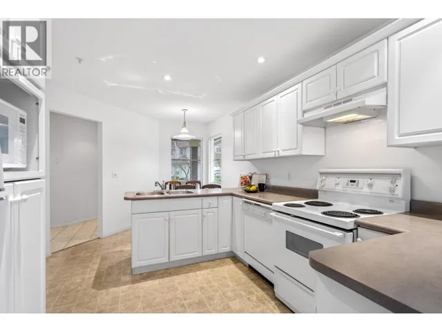 71 758 RIVERSIDE DRIVE, Port Coquitlam, British Columbia V3B7V8