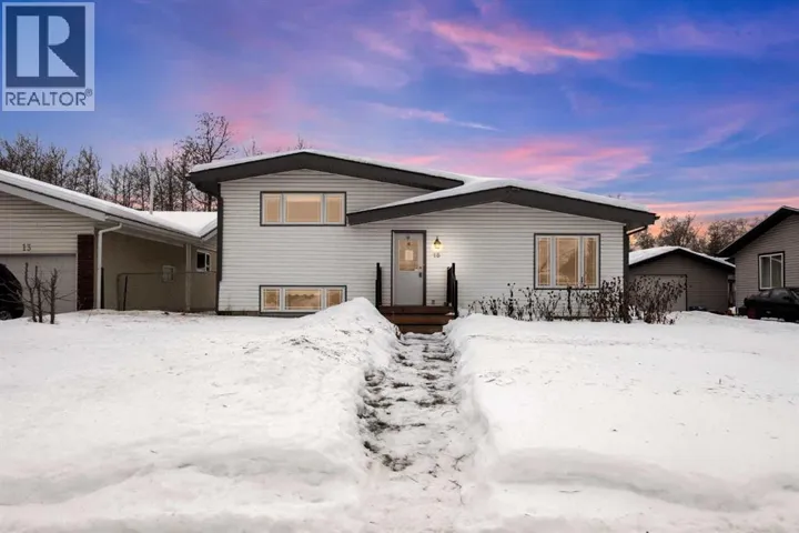 15 Birch Road, Fort McMurray, Alberta T9H1J6