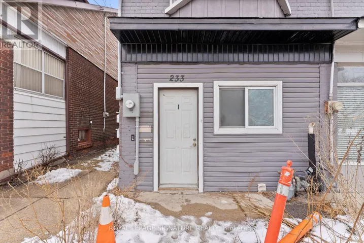 1 - 233 GREENWOOD AVENUE, Toronto (Greenwood-Coxwell), Ontario M4L2R4