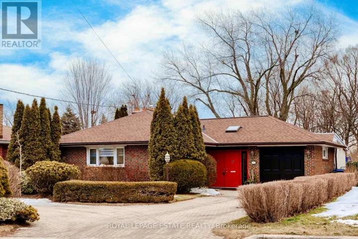 44 CLIFFSIDE DRIVE, Toronto (Birchcliffe-Cliffside), Ontario M1N1L3