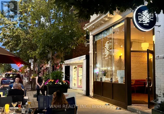 3047 DUNDAS STREET W, Toronto (Junction Area), Ontario M6P1Z5