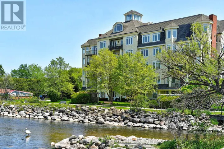 104 - 10 BAY STREET E, Blue Mountains, Ontario N0H2P0