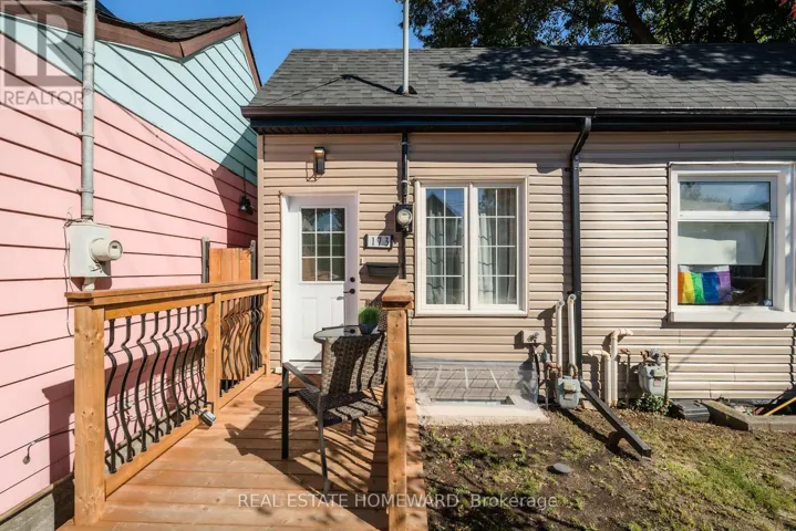 173 COXWELL AVENUE, Toronto (Woodbine Corridor), Ontario M4L3B4