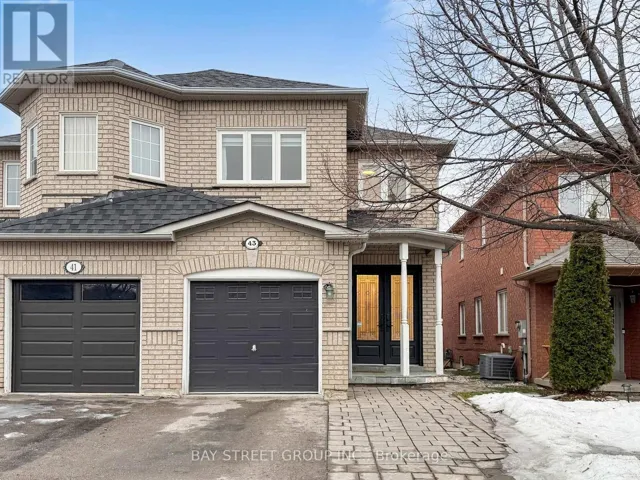 43 ROYAL APPIAN CRESCENT, Vaughan (Patterson), Ontario L4K5L1