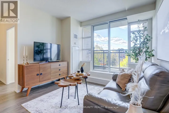 222 - 540 BUR OAK AVENUE, Markham (Berczy), Ontario L6C0Y2