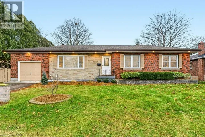 590 CUMBERLAND Avenue, Burlington, Ontario L7N2X2