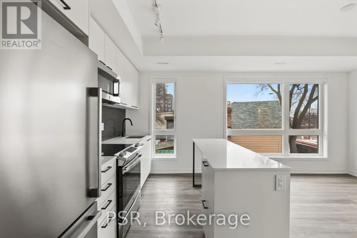 TH13 - 40 ED CLARK GARDENS BOULEVARD, Toronto (Weston-Pellam Park), Ontario M6N0B5