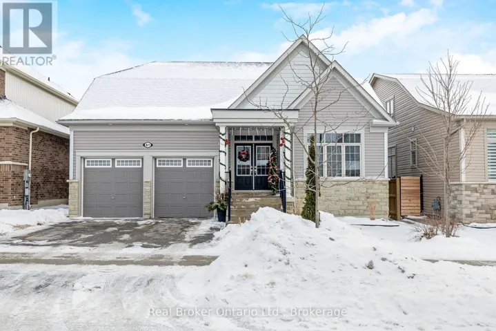 61 KIRVAN STREET, Centre Wellington (Fergus), Ontario N1M0G9