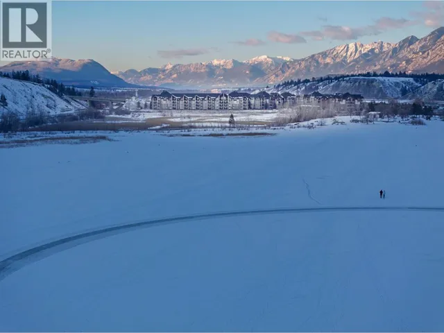 205 Third Avenue Unit# 2102, Invermere, British Columbia V0A1K7