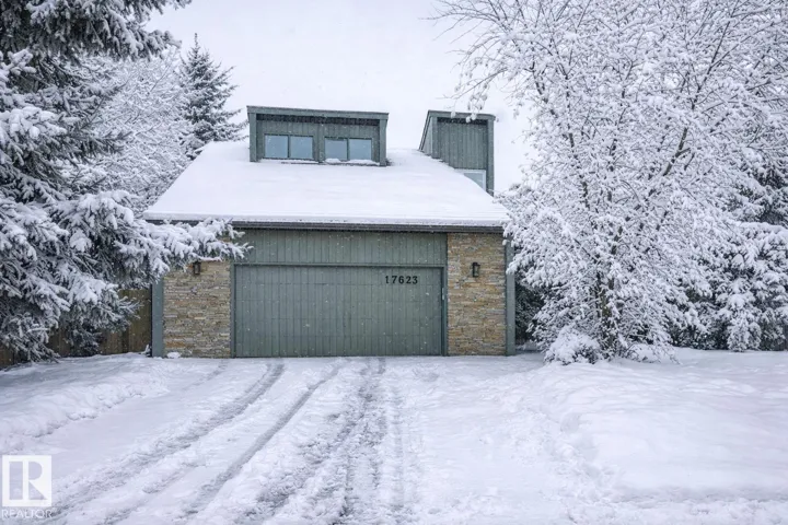 17623 53 AV NW, Edmonton, Alberta T6G1M4