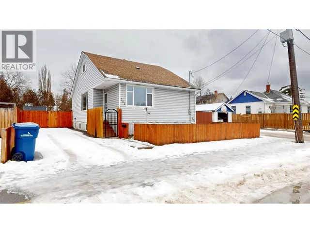 201R 9TH S Avenue, Cranbrook, British Columbia V1C2M4