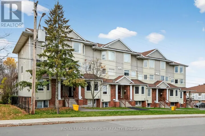 12 - 1400 WILDBERRY COURT, Ottawa, Ontario K1C7K6