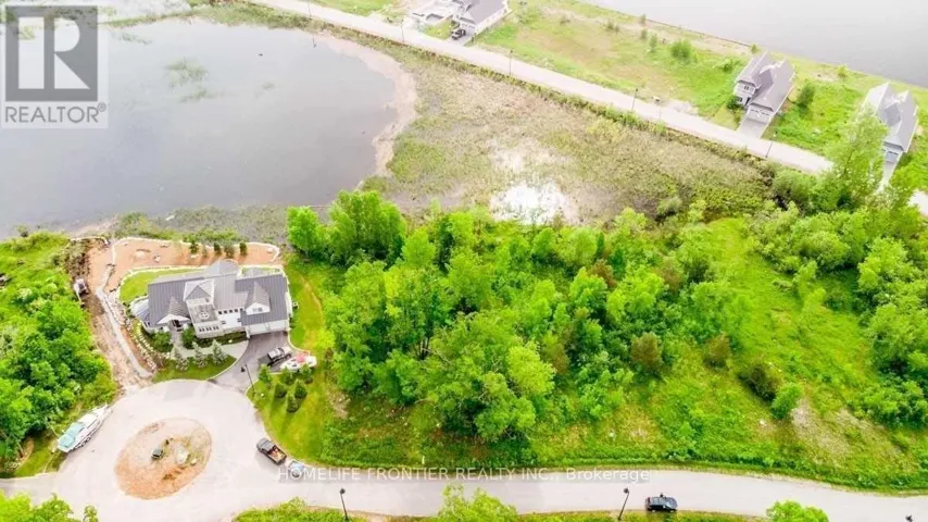 15 SWAN LANE, Tay (Port McNicoll), Ontario L0K1R0